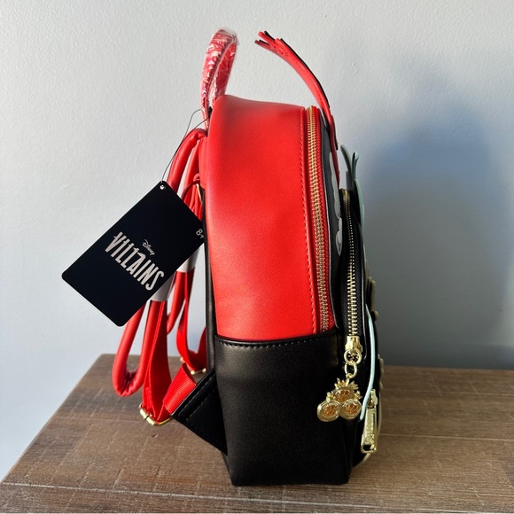 Sold-NWT EXCLUSIVE Loungefly Disney Moana Villains Trio Mini Backpack - Picture 5 of 8